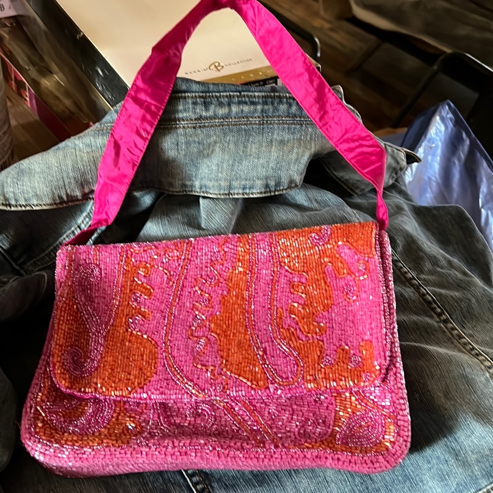 Beaded handcrafted purse made in Dubai in 2002.